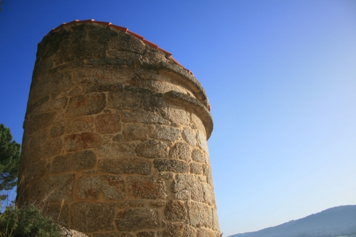 Palomar contruido en piedra (4)